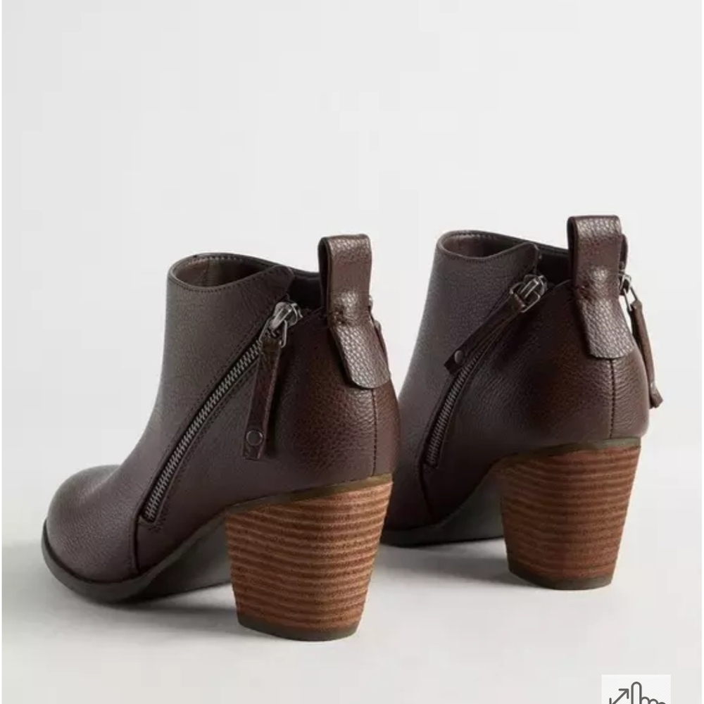 Torrid Rich Brown Ankle Booties 12 WW - Picture 3 of 16